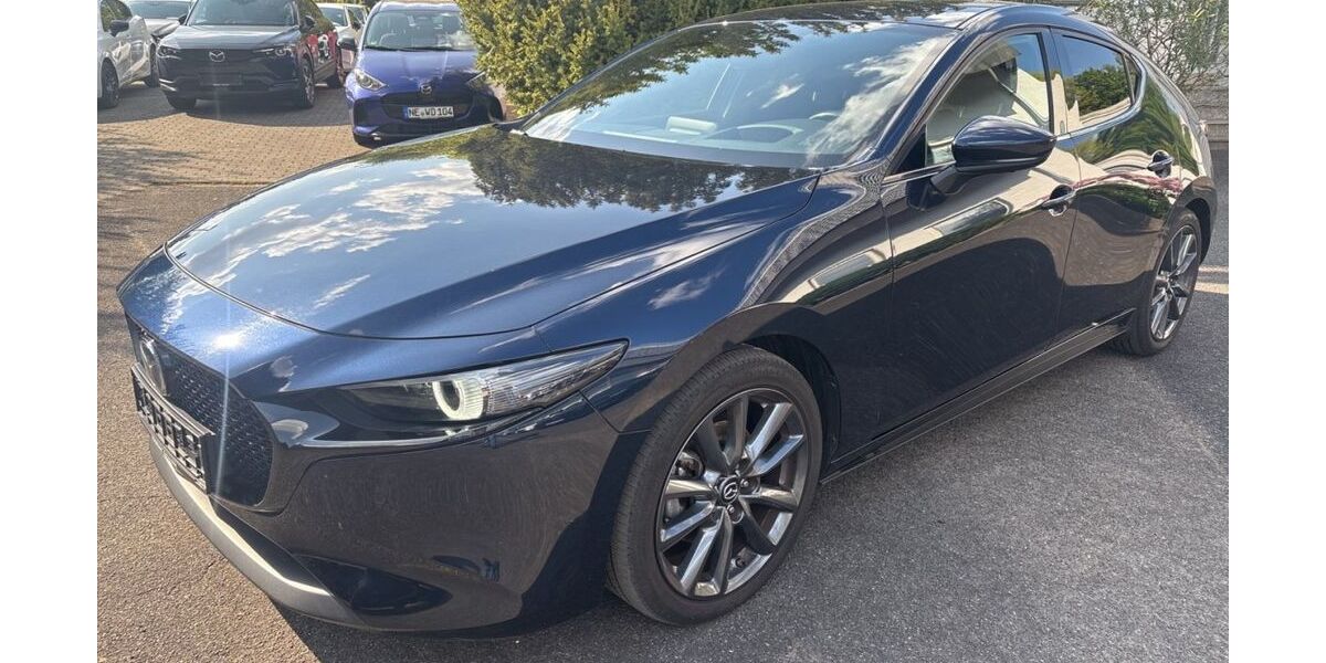 Mazda 3 62.776 km 20.420 &euro; Neuss 41464