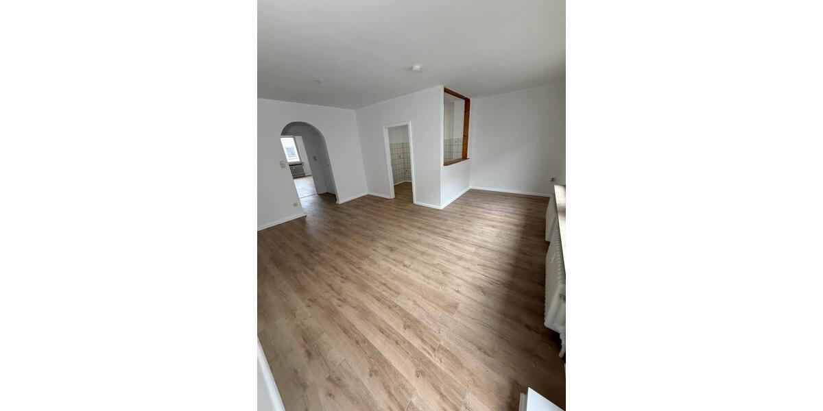 Einfamilienhaus Wuppertal Elberfeld - 2 Zimmer, 68 m&sup2;, 680&euro; | Angebot:26415589