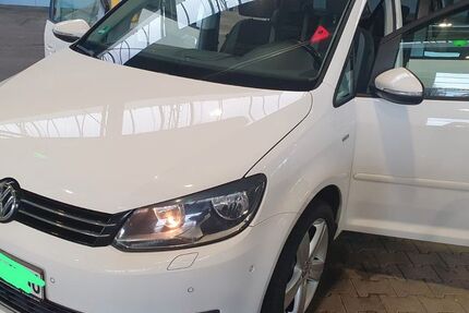 VW Touran 186.000 km 8.999 € Willich 47877