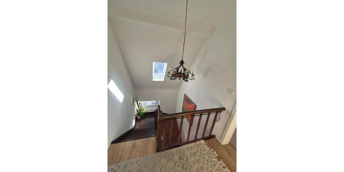 Altbau-Charme trifft Moderne - Generationenhaus von privat 6 zimmer