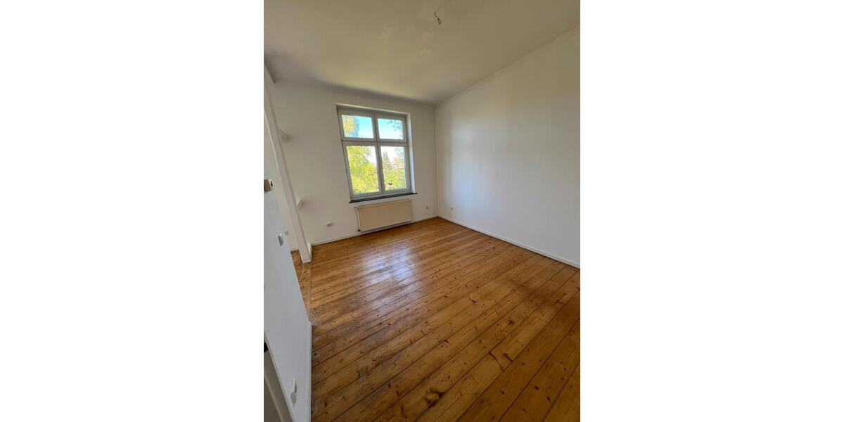 Etagenwohnung Solingen Burg - 2.5 Zimmer, 74 m&sup2;, 720&euro; | Angebot:26163275