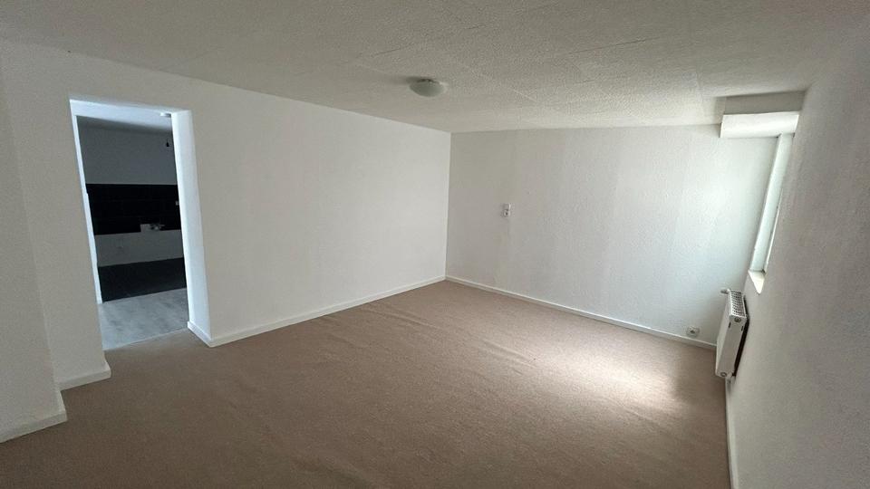 Maisonettenwohnung Grevenbroich Neuenhausen - 4 Zimmer, 123 m&sup2;, 950&euro; | Angebot:25806840