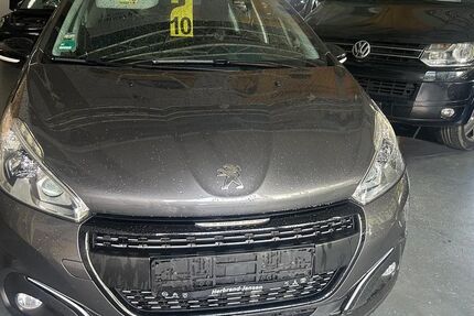 Peugeot 208 134.000 km 4.490 &euro; Mönchengladbach 41199