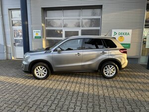 Suzuki Vitara 1.5 Comfort+HYBRID avi+CarPlay+Sitzhzg.+ 38.225 km 19.988 &euro; Meerbusch 40667