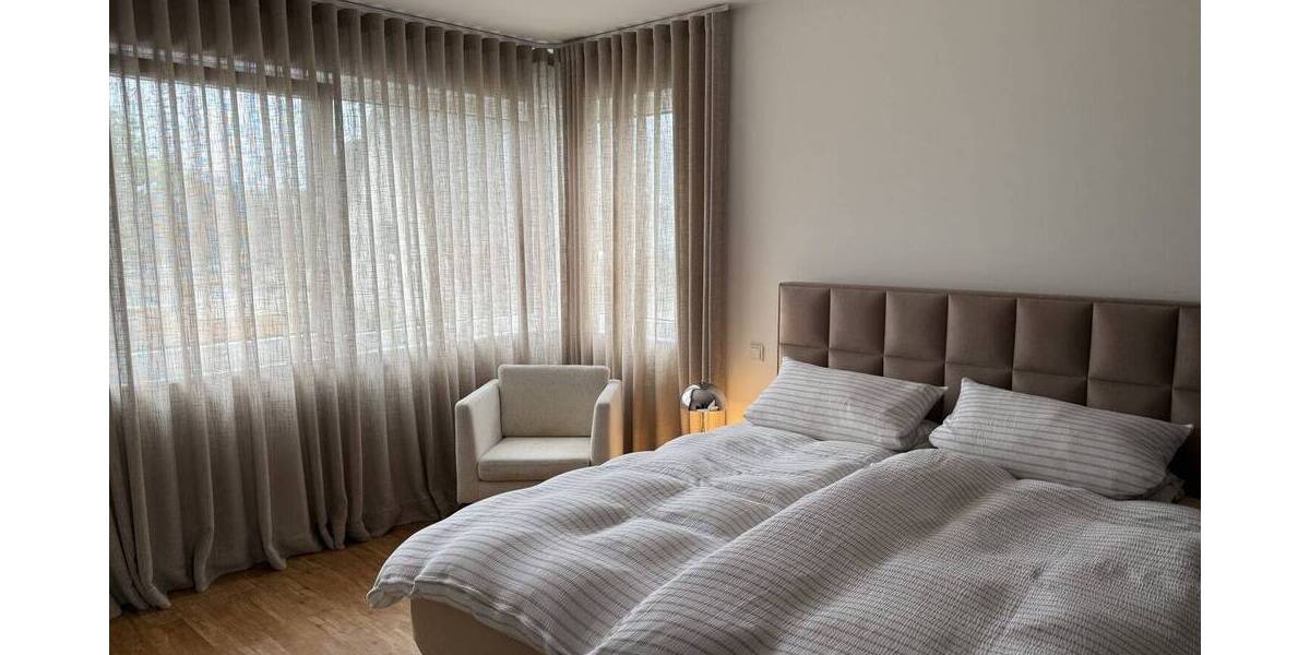 Doppelhaushälfte Neuss Reuschenberg - 4 Zimmer, 157 m&sup2;, 2.650&euro; | Angebot:26892236