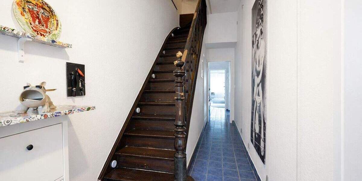 Krefeld-Bockum: Charmant modernisiertes Backstein-Stadthaus in familienfreundlicher Lage! 6 zimmer