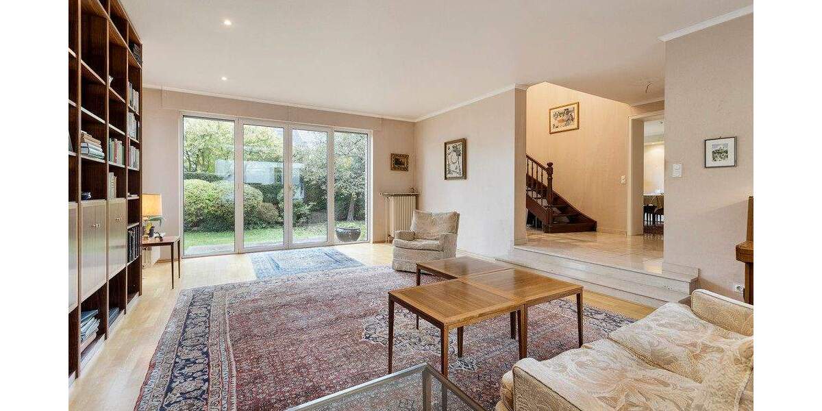 Großes Charmantes Generationenhaus in begehrter Lage! 7 zimmer