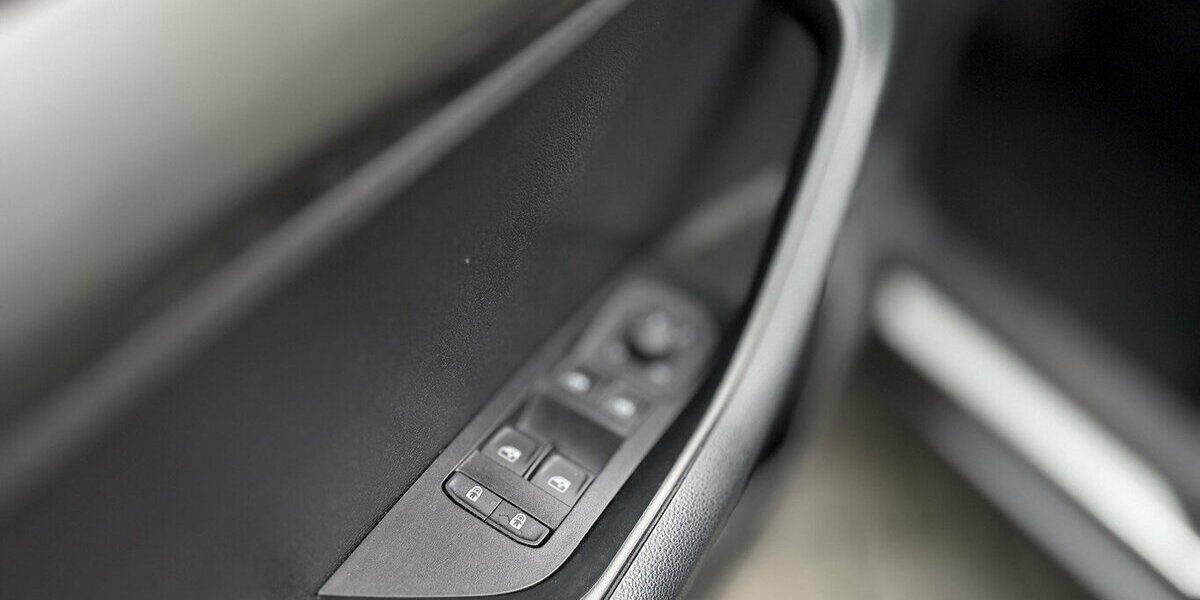 Skoda Karoq Clever/ Kamera / Virtual Cockpit / Keyless 36.000 km 25.900 &euro; Mönchengladbach 41066