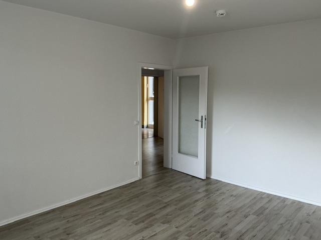 Etagenwohnung Velbert Velbert-Mitte - 2 Zimmer, 63 m&sup2;, 479&euro; | Angebot:25850557