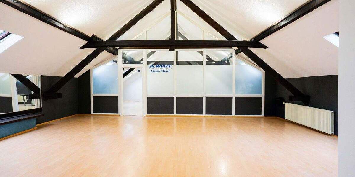 Gewerbefläche Büro, Lager, Sport, Gastro oder Praxis teilbar ab 80m2 bis 640m2 zimmer