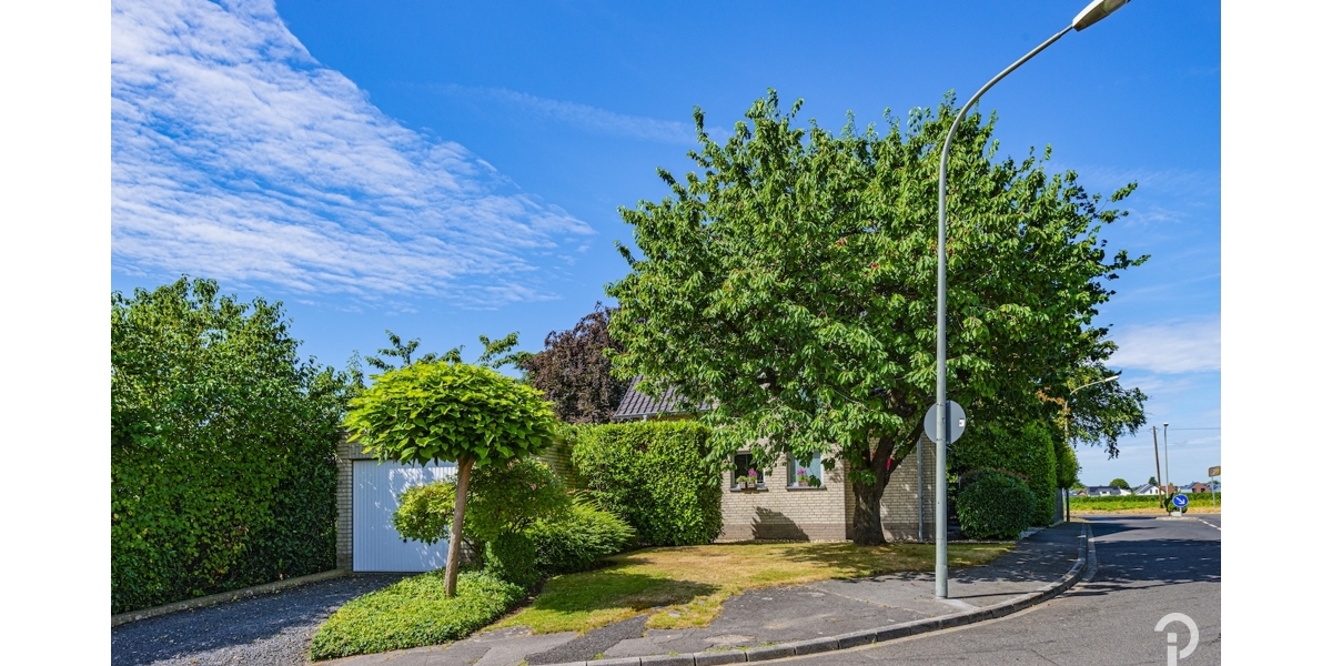 Charmantes und äußerst gepflegtes Einfamilienhaus mit hohem Wohnkomfort für junge Familien und Paare - Einfamilienhaus Mönchengladbach West | Angebot:27013450