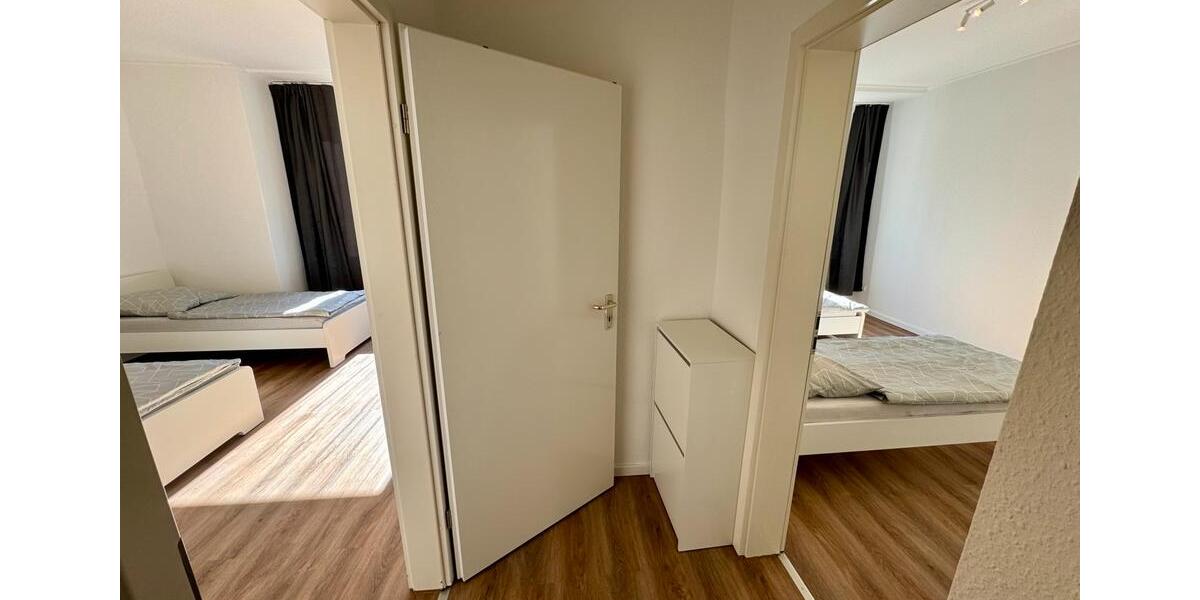 Günstige Monteurwohnung in Solingen - Nähe Leverkusen Monheim Erkrath Monteurzimmer 2 zimmer