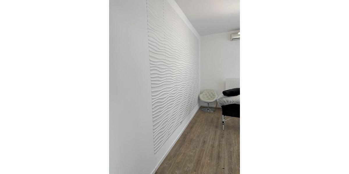 Behandlungsraum (15 qm) zur Untermiete im Kosmetikstudio zimmer