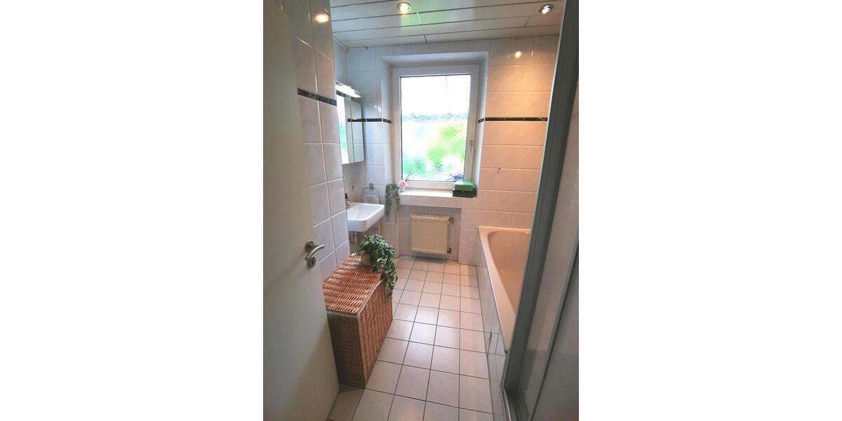 Mehrfamilienhaus, Wohnhaus Duisburg Essenberg - 8 Zimmer, 221 m&sup2;, 498.000&euro; | Angebot:26495616