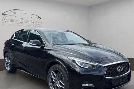 INFINITI Q30 69.800 km 14.900 &euro; Kaarst 41564