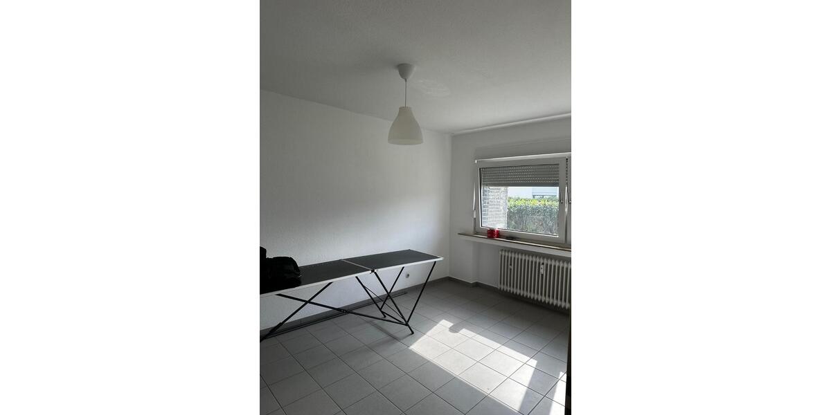 Helle 2-Zimmer Wohnung mit Balkon in Meerbusch 2 zimmer