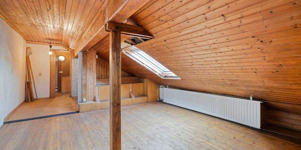 Doppelhaushälfte Düsseldorf Urdenbach - 8 Zimmer, 127 m&sup2;, 399.000&euro; | Angebot:25302679