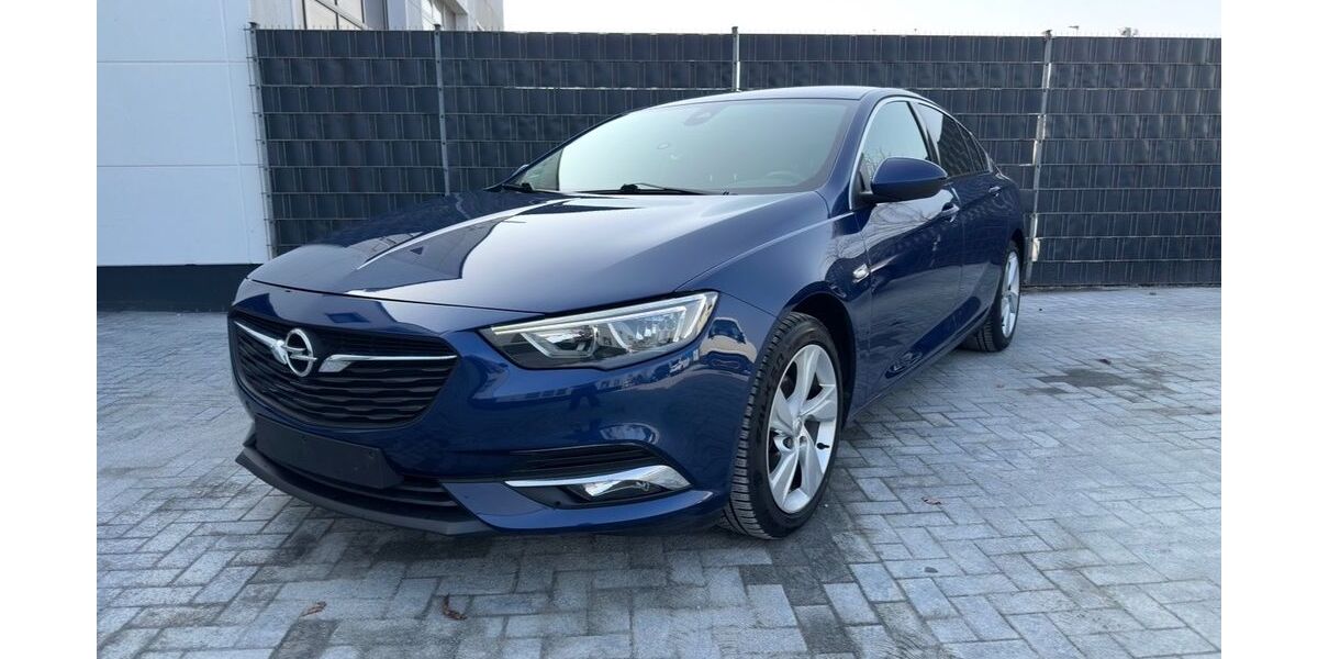 Opel Insignia 99.915 km 11.890 &euro; Oberhausen 46047