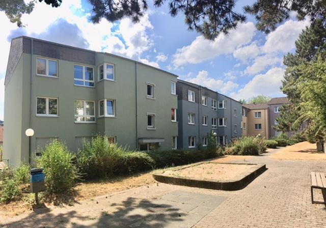 Frisch renovierte 2-Zi.-Whg. mit modernem Bad und Balkon 2 zimmer