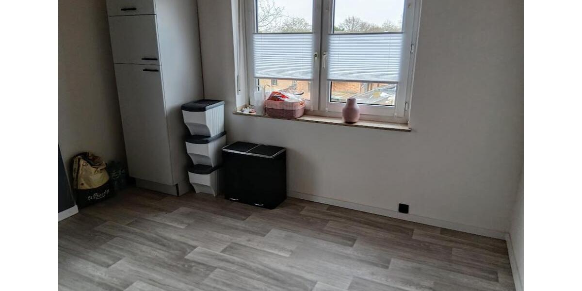 Etagenwohnung Dormagen Broich - 2 Zimmer, 60 m&sup2;, 470&euro; | Angebot:25792074