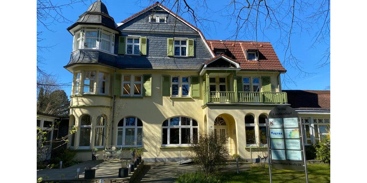 Praxis- oder Büroräume in der Villa Lindenhof in Solingen zimmer