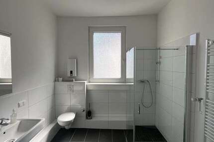 Wohnung zum Mieten in Duisburg 1.050 € 120 m²