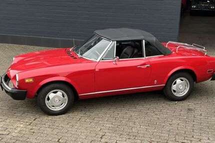 Fiat 124 Spider 120.000 km 12.450 &euro; Mönchengladbach 41238