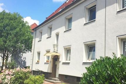 Bei VIVAWEST die Sonnenstrahlen auf dem eigenen Balkon genießen.