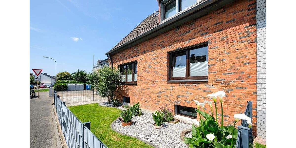 Stilvoll saniertes Familienidyll mit Pool 4 zimmer