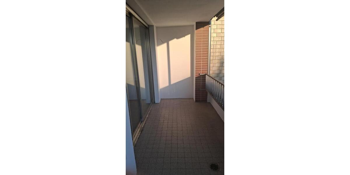 Etagenwohnung Leverkusen Schlebusch - 3 Zimmer, 100 m&sup2;, 950&euro; | Angebot:26287797