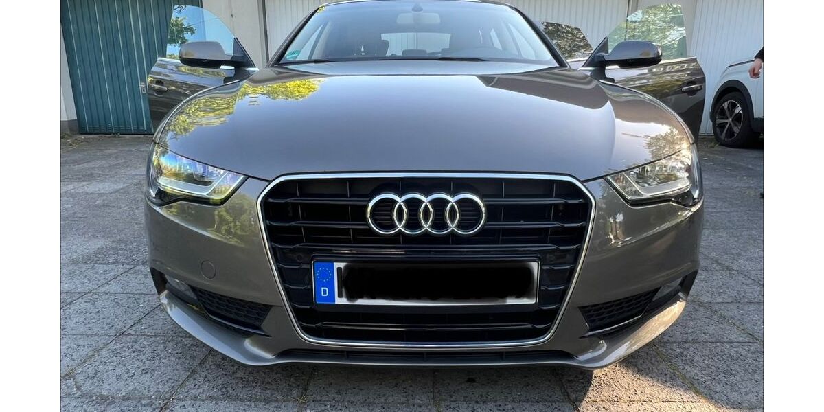 Audi A5 143.500 km 15.100 &euro; Krefeld 47803