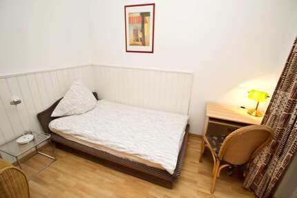 Zimmer Düsseldorf Pempelfort - 1 Zimmer, 890&euro; | Angebot:25824355