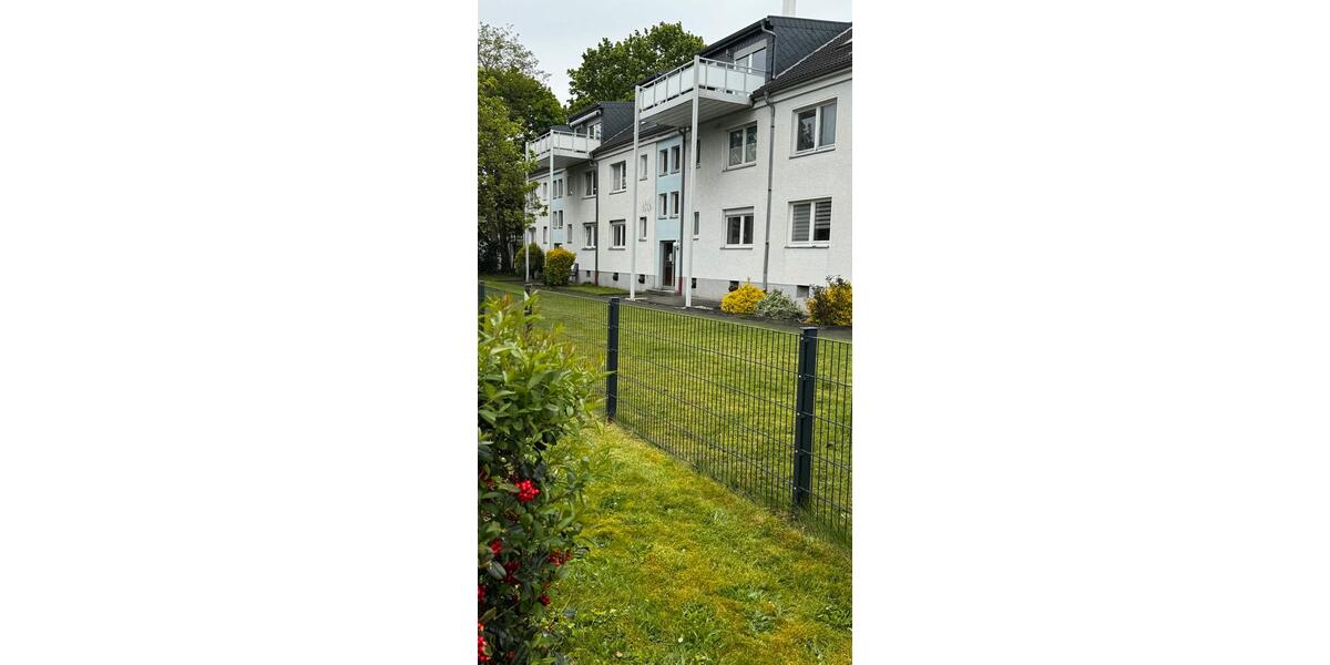 2 Eigentumswohnungen im Paket – je ca. 50 m² –sanierungsbedürftig 2.5 zimmer