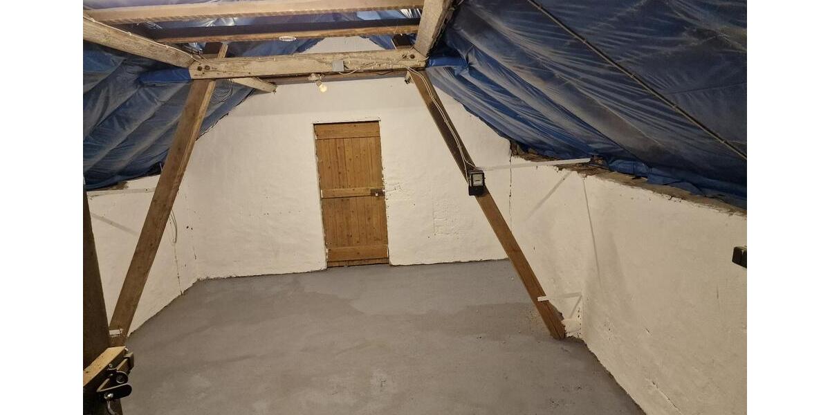 Gewerbeobjekt Meerbusch Kierst - 90&euro; | Angebot:25084230