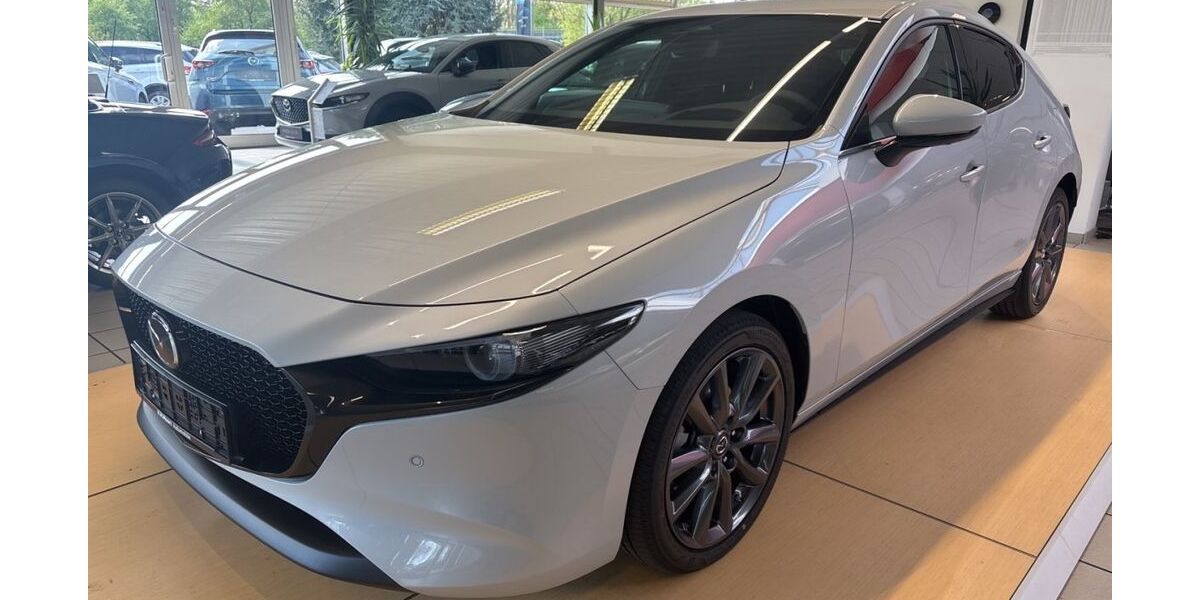 Mazda 3 4.440 km 26.991 &euro; Neuss 41464