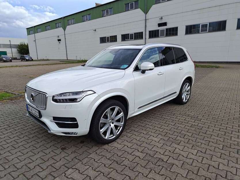 Volvo XC90 83.000 km 38.500 € Viersen 41747