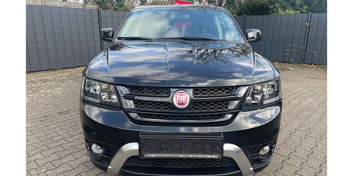 Fiat Freemont 146.350 km 8.800 &euro; Oberhausen 46145