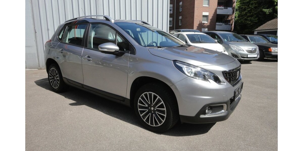 Peugeot 2008 Active 1,2 Klima SHZ PDC Allwetter 60.000 km 8.990 &euro; Neuss 41462