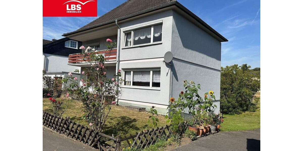 Charmantes Zweifamilienhaus in Opladen-Lützenkirchen! 7 zimmer