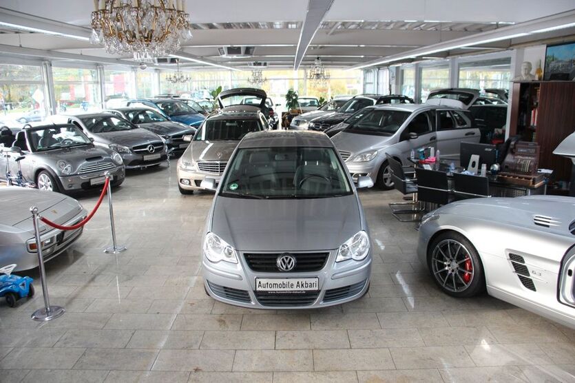 VW Polo 120.000 km 2.990 € Essen 45356