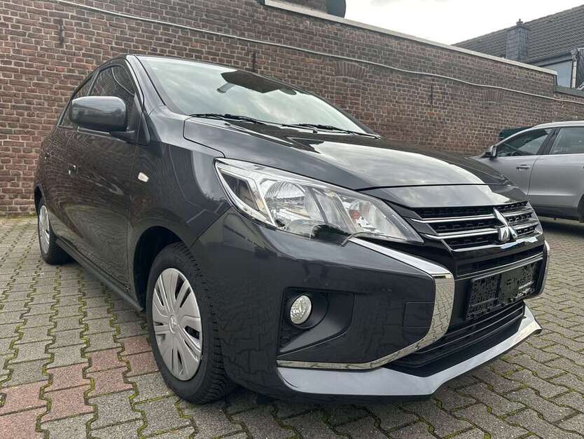 Mitsubishi Space Star 1.122 km 12.399 € Willich 47877