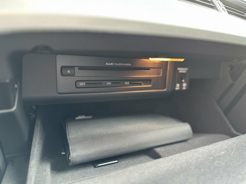 Audi A4 2,0 TDI / Automatik / Navi MMI / LED / AHK 135.000 km 18.900 € Mönchengladbach 41066