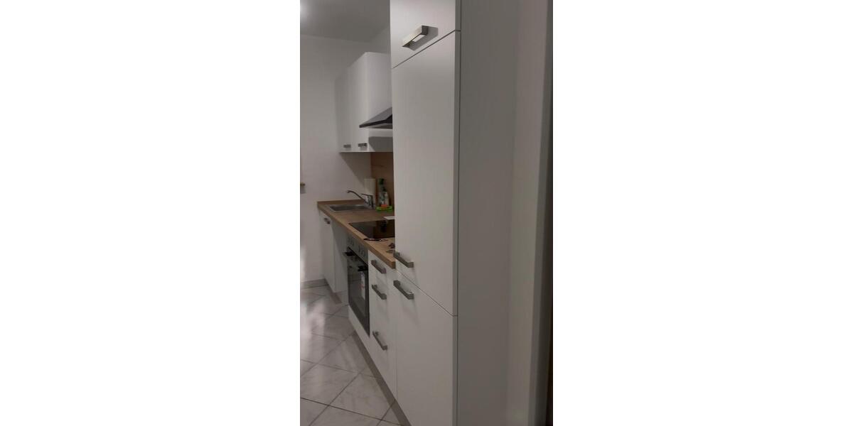 Etagenwohnung Düsseldorf Stadtbezirk 2 - 2 Zimmer, 50 m&sup2;, 450&euro; | Angebot:25753596
