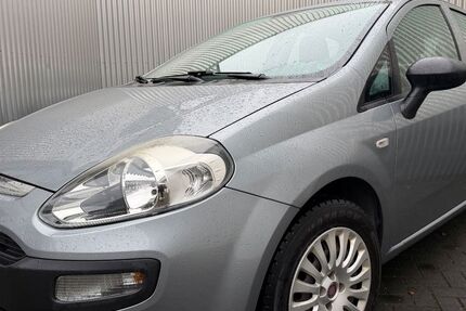 Fiat Punto 30.626 km 5.990 &euro; Viersen 41748