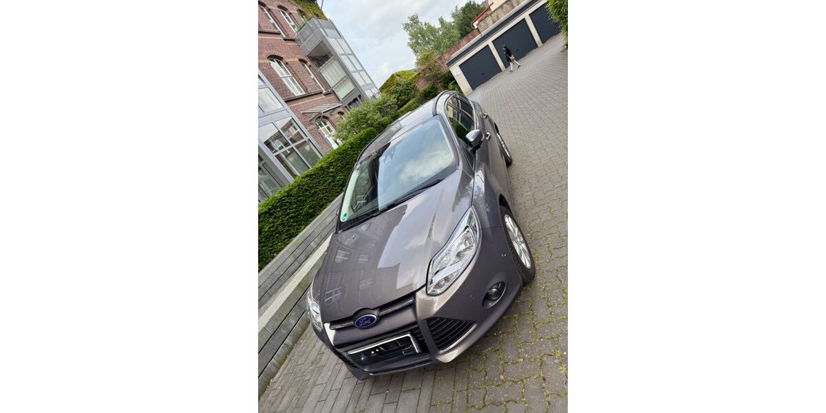 Ford Focus 241.000 km 3.899 &euro; Krefeld 47803