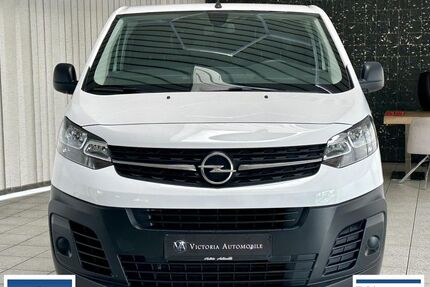 Opel Vivaro 117.000 km 13.990 € Duisburg 47259