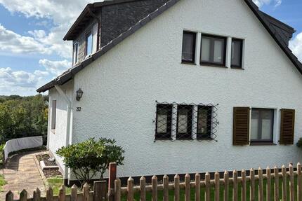 Freistehendes Einfamilienhaus mit 5 Zimmern in Solingen
