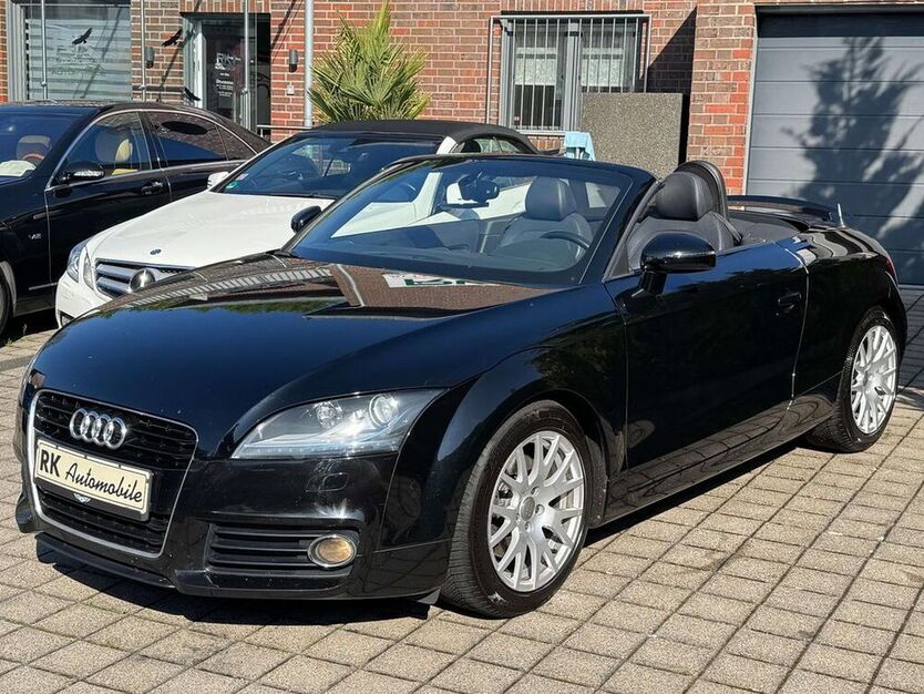 TT