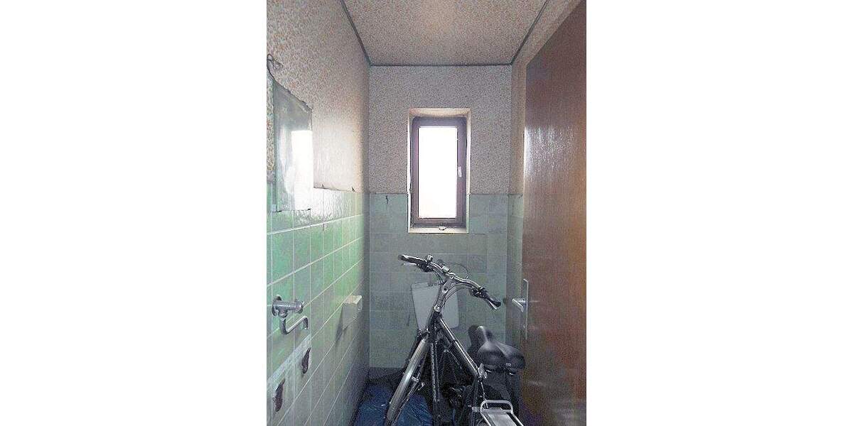 Mehrfamilienhaus, Wohnhaus Bergheim Oberaußem - 5 Zimmer, 160 m&sup2;, 189.000&euro; | Angebot:25276356