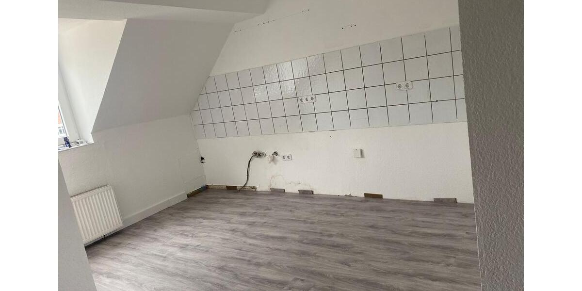 Ansprechende 2-Zimmer-Dachgeschosswohnung in Duisburg Homberg 2 zimmer